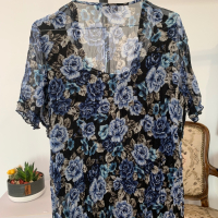 Дамска блуза в размер ХЛ, снимка 10 - Тениски - 44670465