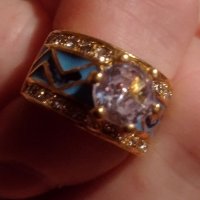 Луксозен пръстен-халка Дайъмонд, снимка 3 - Пръстени - 41637799