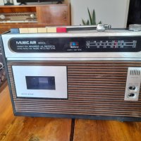 Стар радиокасетофон Music Air, снимка 1 - Антикварни и старинни предмети - 38604994
