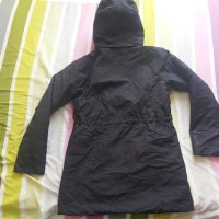 Дамско зимно яке Helly Hansen, снимка 2 - Якета - 44273288