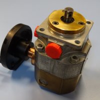 Хидравлична помпа LUCAS IP60/MMA hydraulic pump, снимка 5 - Резервни части за машини - 42221622