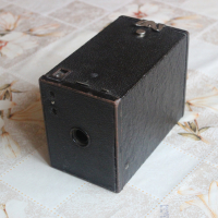 Kodak Brownie No. 2  кутия - фотоапарат, снимка 2 - Фотоапарати - 44527337