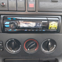 Радио за кола Sony DSX-A60BT, 4x55W, USB, AUX, Bluetooth, снимка 1 - Радиокасетофони, транзистори - 44641695