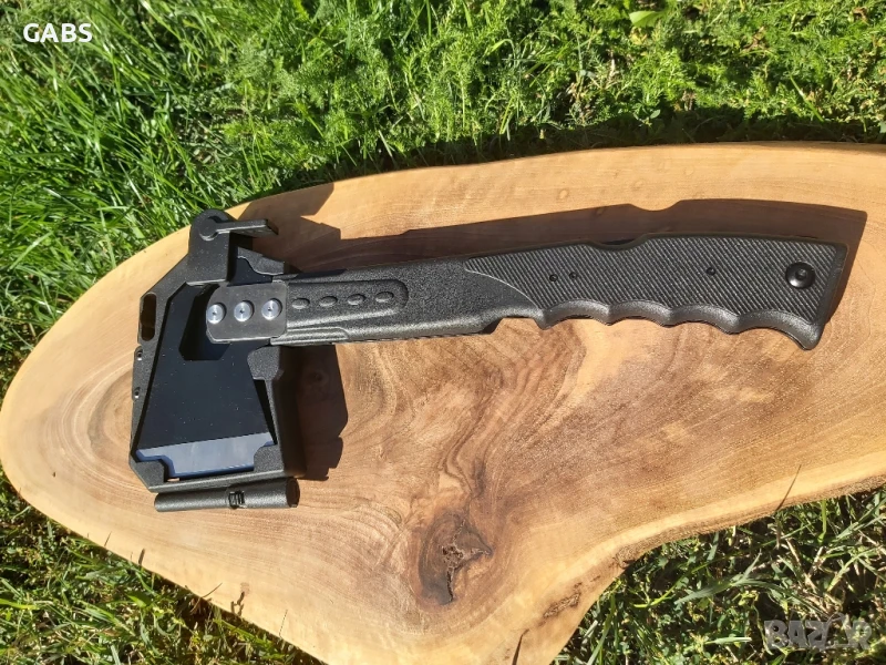 Туристическа брадва с трион и запалка, снимка 1