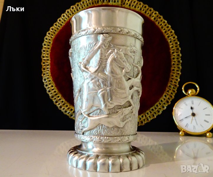 Бокал,халба от калай с ловна картина шедьовър,авторска, снимка 1