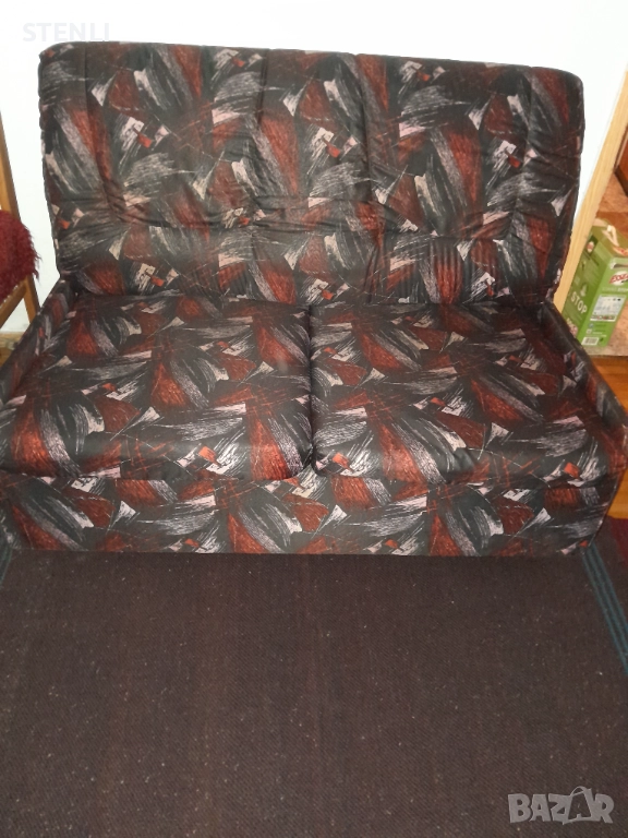 Продавам разтегателен диван,  двойка, снимка 1