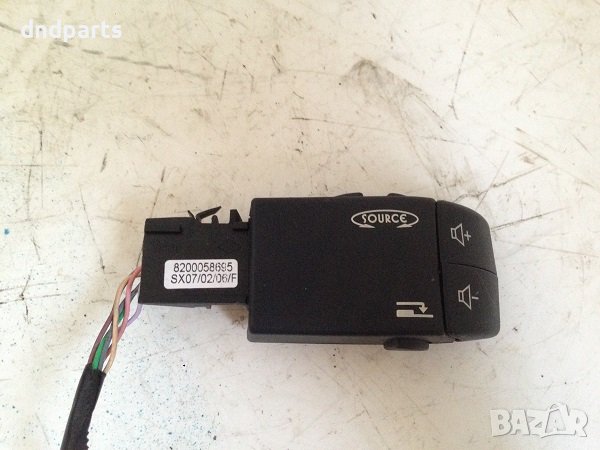 Лостче аудио управление за Renault Clio (1998-2005), снимка 1