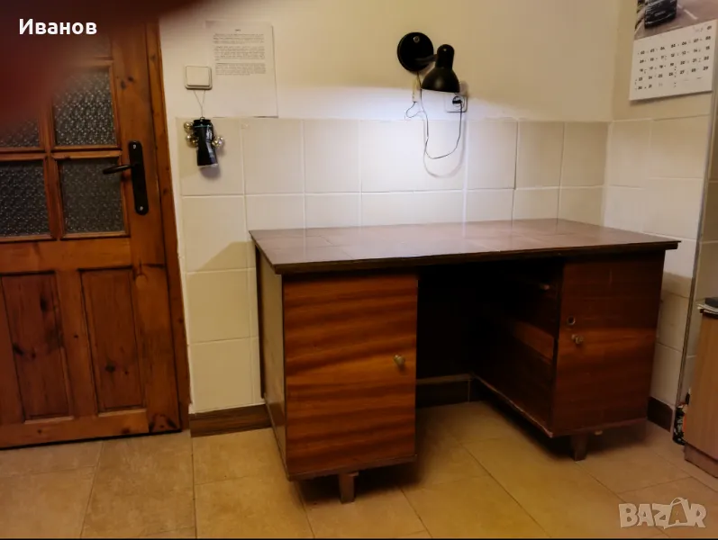 Бюро, снимка 1