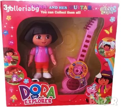 Фигурка на Дора изследователката с китара (Dora the Explorer), снимка 1