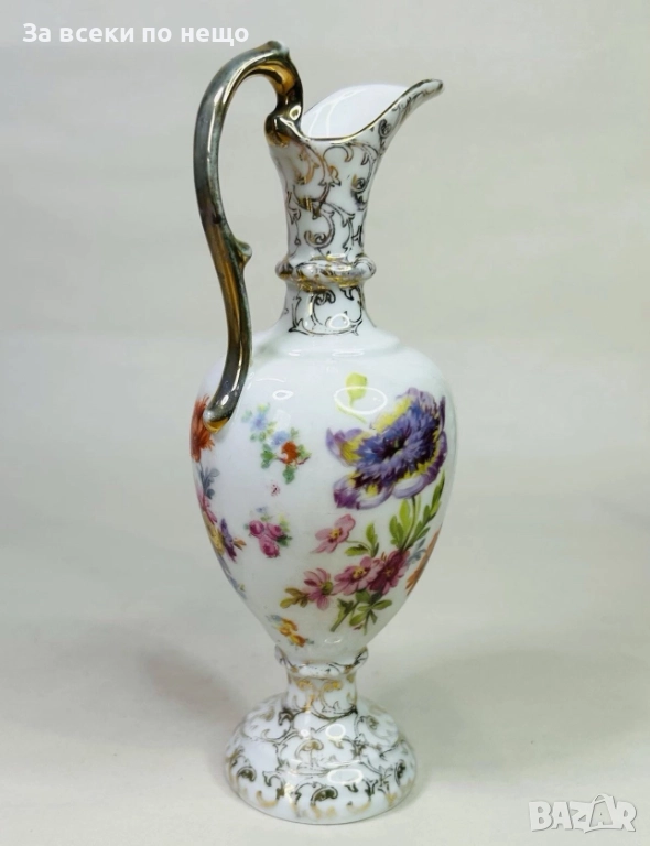 Ваза ръчно изрисувани със сцени от митологията и великолепни дрезденски цветя и букети Код P1634, снимка 1