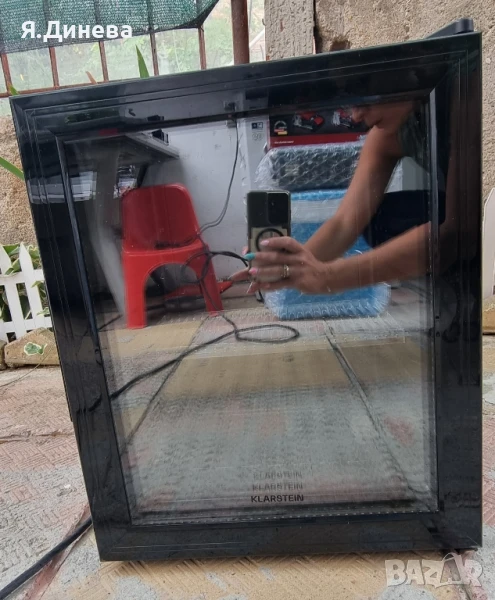 Хладилна витрина Klarstein 23L, снимка 1