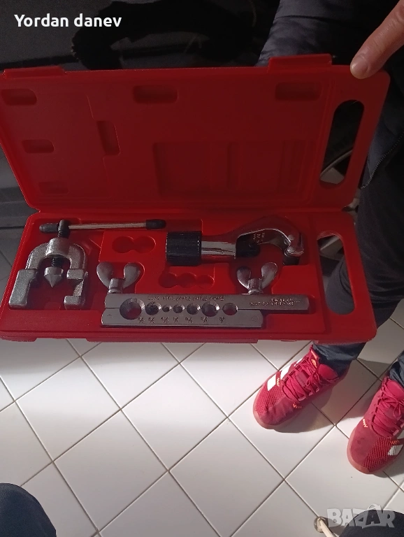 Тръборез и конуси , снимка 1