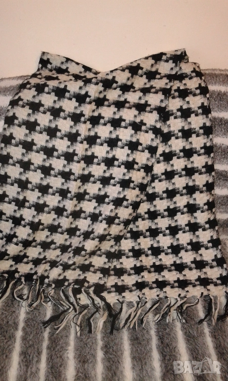 малко носен H&M вълнен шал , снимка 1