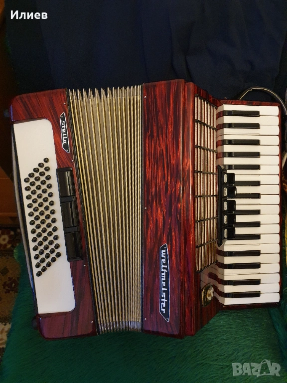 Продавам акордеон Weltmeister, снимка 1