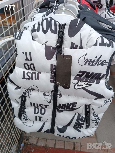 Детски елеци Nike , снимка 1