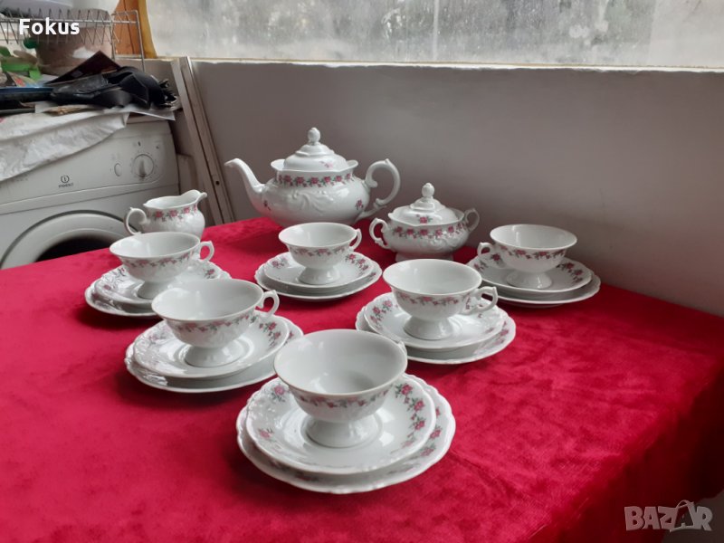 Разкошен порцеланов сервиз за чай -Полша- пълен комплект, снимка 1