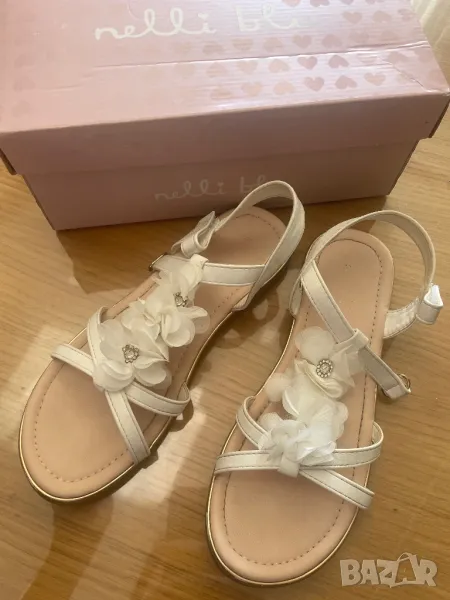 Детски сандали , снимка 1
