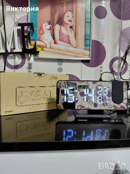 LED часовник с проекция, снимка 1