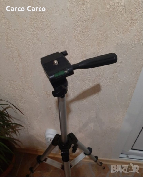Стойка триножник за фотоапарат или телефон. Без коментар на цената  , снимка 1