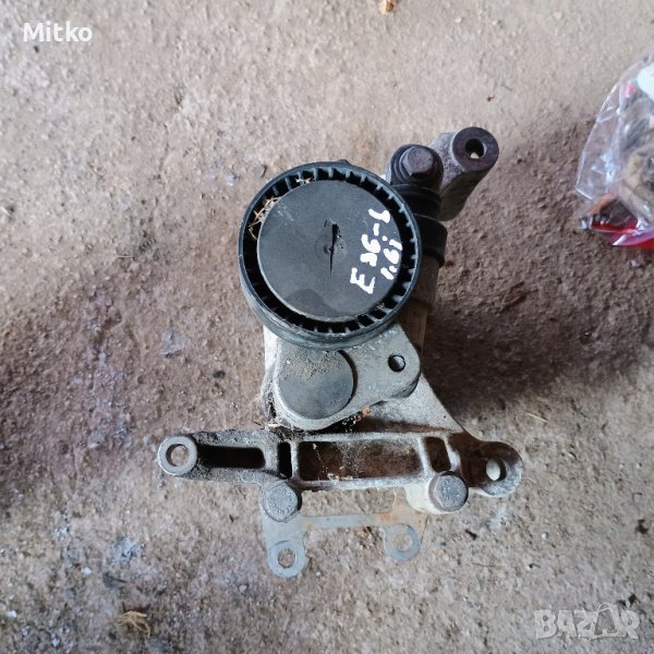 Конзола Двигател - Компресор Климатик Хидравлична Помпа За БМВ Е36 1.6И М43 / BMW E36 1.6I M43, снимка 1