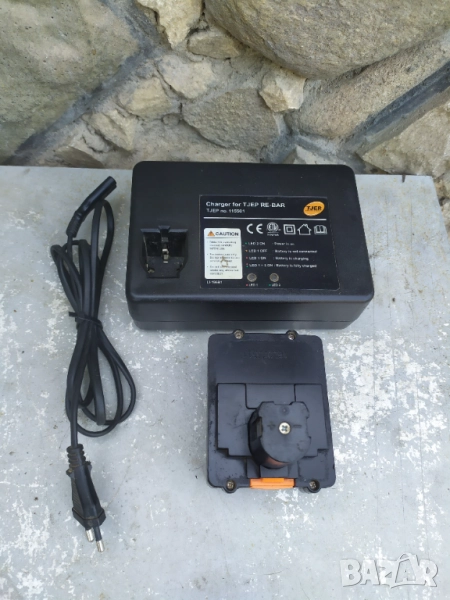 Батерия и зарядно Tjep 14.4 v. за машина за връзване на арматура., снимка 1