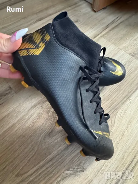 Оригинални бутонки Nike Jr. Superfly 6 Academy! 37,5 н, снимка 1