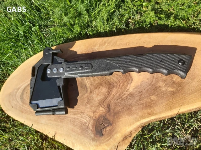 Туристическа брадва с трион и запалка