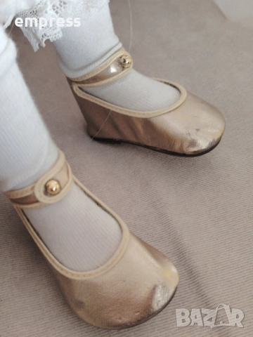 Намалена Порцеланова кукла Pauline , снимка 7 - Колекции - 52913246