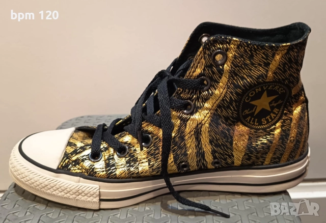 Нови Converse Chuck Taylor All Star Animal Print Gold Shoes, снимка 3 - Кецове - 51998082