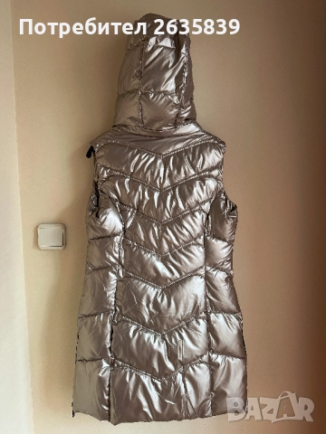 Яке без ръкави, пух, производител от Испания, снимка 3 - Якета - 52221190