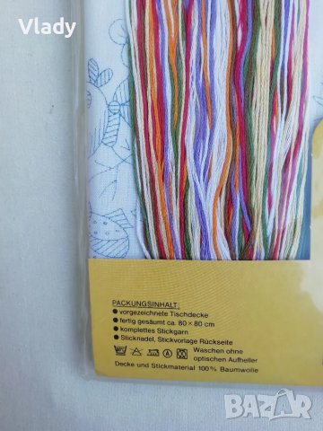 Комплект за бродиране - покривка/тишлайфер, снимка 2 - Гоблени - 47733698