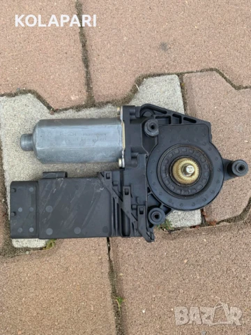 Моторче машинка лява дясна ел стъкла Пасат 4/ Passat 4, снимка 3 - Части - 50534483