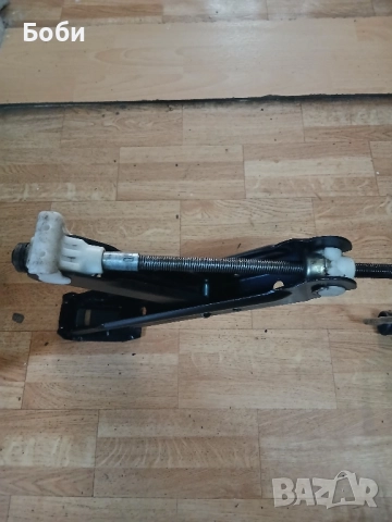 Оем крик ауди А6 С4 оргиален , снимка 3 - Аксесоари и консумативи - 52502705