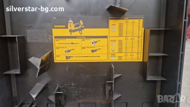 Пистолет за пирони Dewalt, снимка 2 - Други инструменти - 53633202