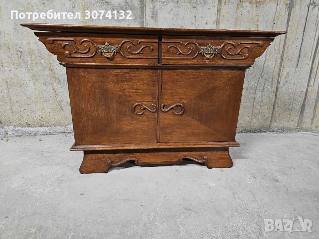 Шкаф в ретро стил