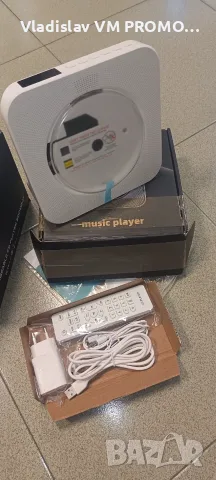 Мултифункционален преносим CD плейър