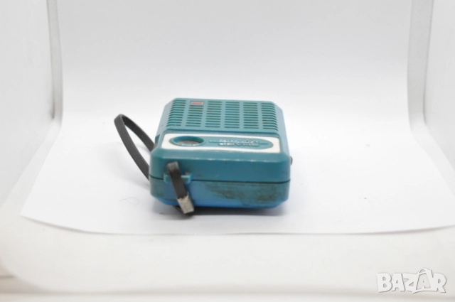 Портативно радио Sharp BP-170 Solid State, снимка 5 - Радиокасетофони, транзистори - 52384389