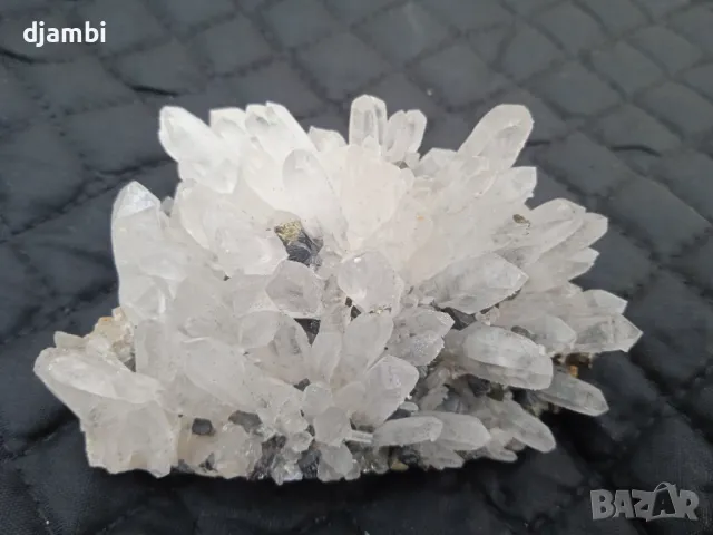 №210,Кварц,Сфалерит,Халкопирит,Кристали,Минерали,Мадан,