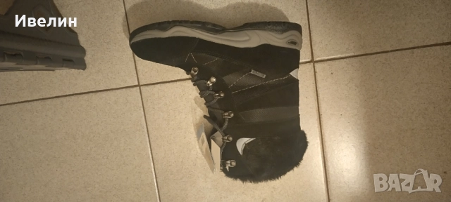 Зимни непромокаеми дамски ботушки Khombu Америка, снимка 2 - Дамски ботуши - 52998157