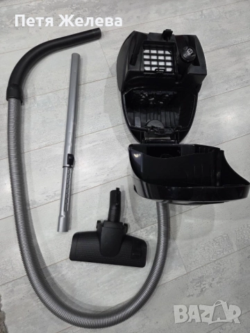 Прахосмукачка SIEMENS 1600w, снимка 4 - Прахосмукачки - 52121741