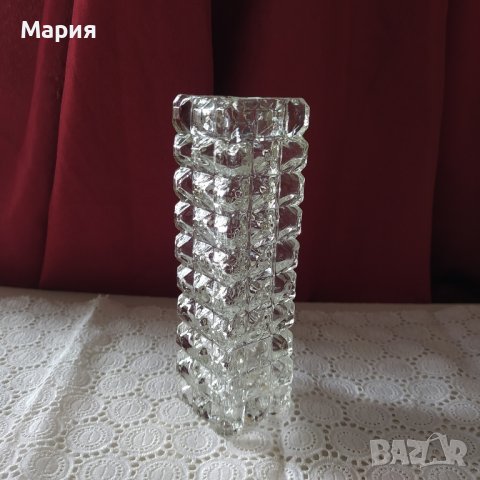 Кристална ваза