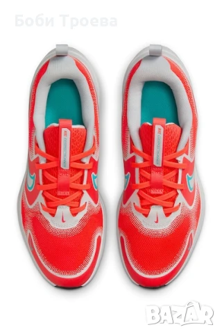 Маратонки Nike Cosmic Runner, снимка 2 - Маратонки - 50473180