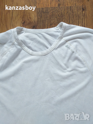 odlo - страхотна мъжка тениска ХЛ , снимка 2 - Тениски - 44828369