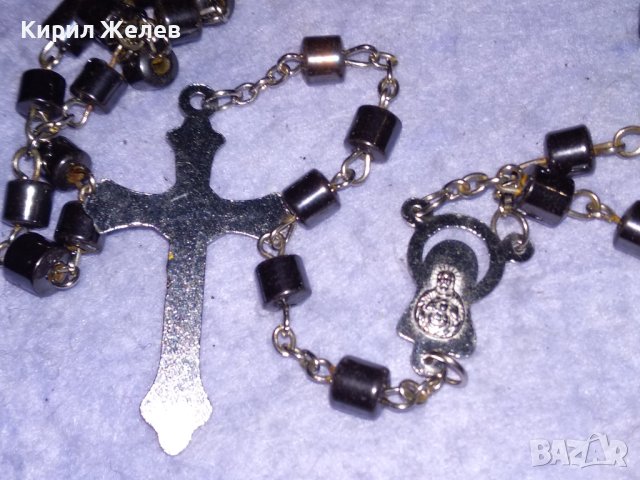 РИМОКАТОЛИЧЕСКА ОГЪРЛИЦА МОЛИТВЕНА БРОЕНИЦА ХЕМАТИТ със СРЕБРИСТИ РАЗПЯТИЕ и ДВУСТРАННА ИКОНКА 26376, снимка 4 - Колиета, медальони, синджири - 41389358