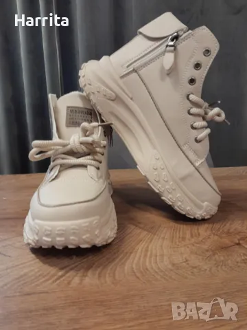 Красиви Боти, Кецове - Нови!