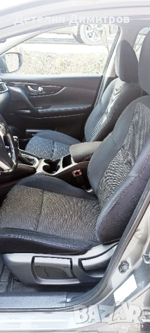 Nissan Qashqai 1,2 DIG-T , снимка 12 - Автомобили и джипове - 53683007
