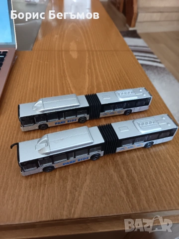 Лот автобуси Majorette  - City Bus , снимка 3 - Коли, камиони, мотори, писти - 53461688