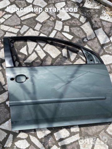 Врата Предна дясна за vw голф 5.1К4831604