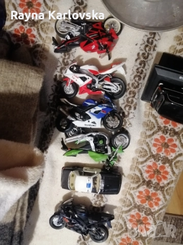 Колекция колички, снимка 11 - Коли, камиони, мотори, писти - 51641364