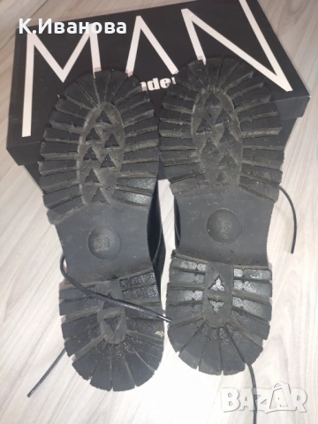 Дамски обувки с два чифта връзки., снимка 4 - Дамски ежедневни обувки - 53365573